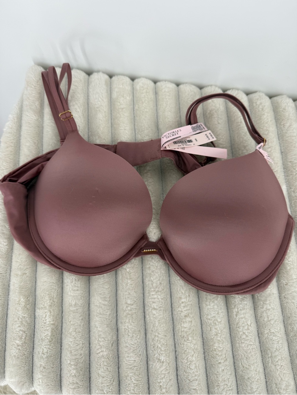 Victoria's Push Up Bra in Mauve 38B new